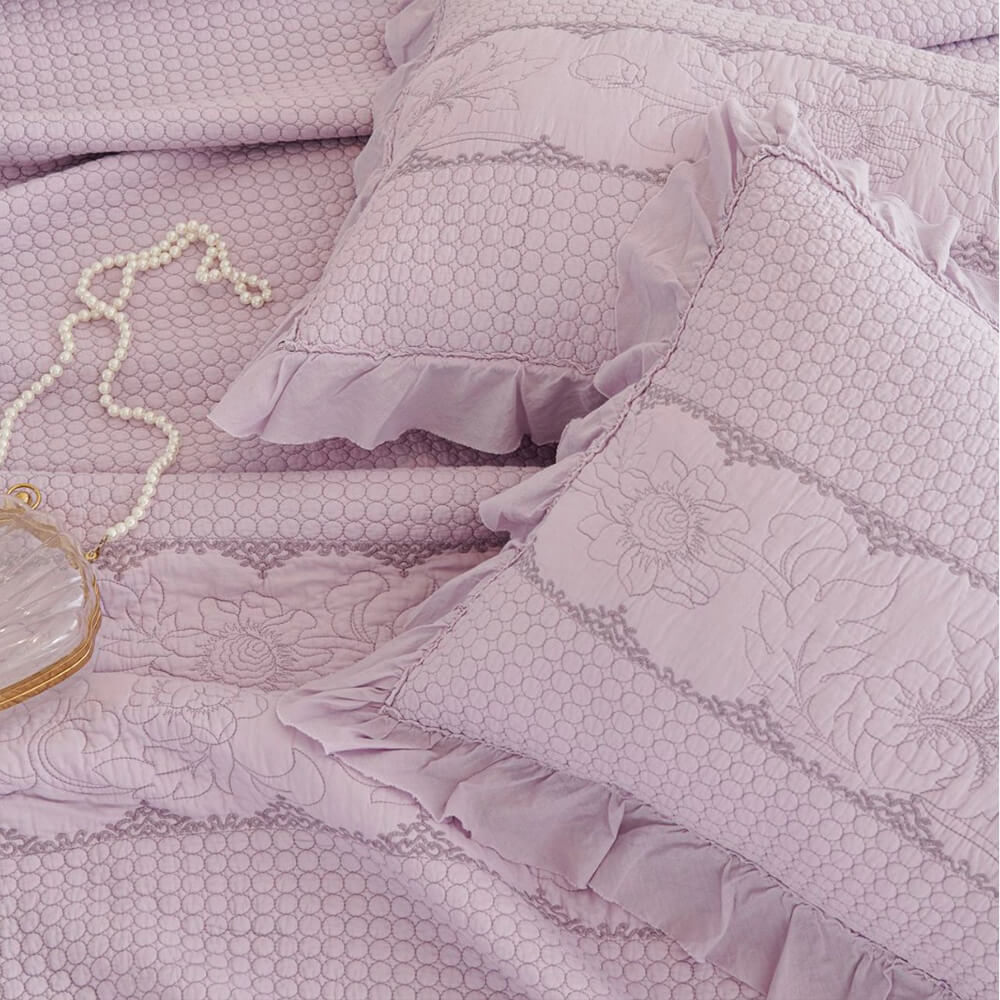 Ruffle Trim Soft Breathable Quilted Cotton Bedspread Set