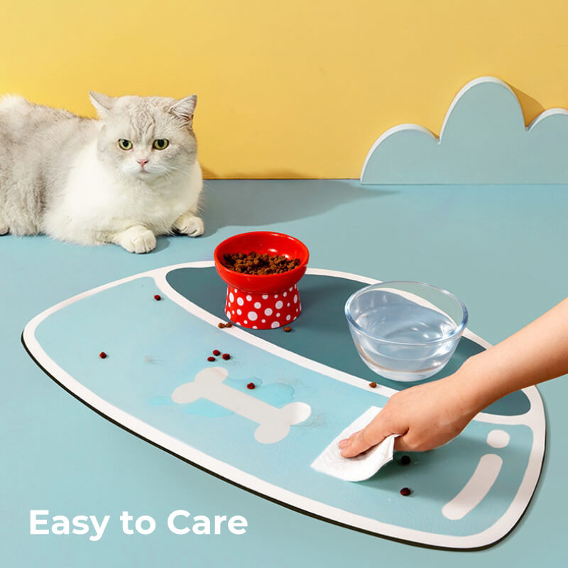 Quick-Dry Absorbent Non-Slip Pet Feeding Mat