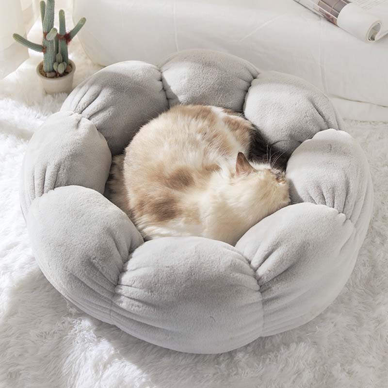 Cama para gatos con forma de flor para dormir profundamente