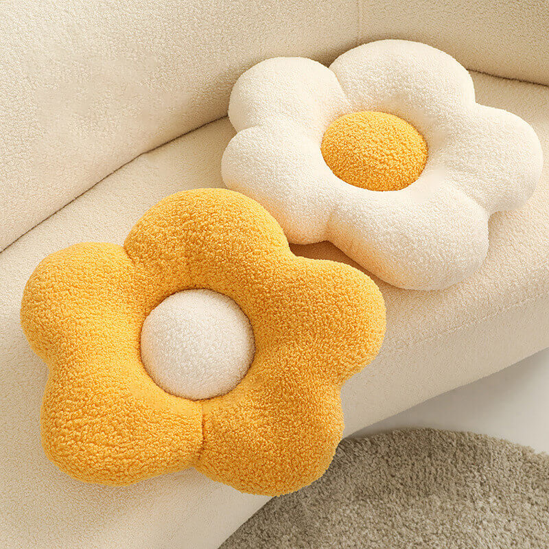 Geometrically Shaped Cute Twist Sofa Pillows