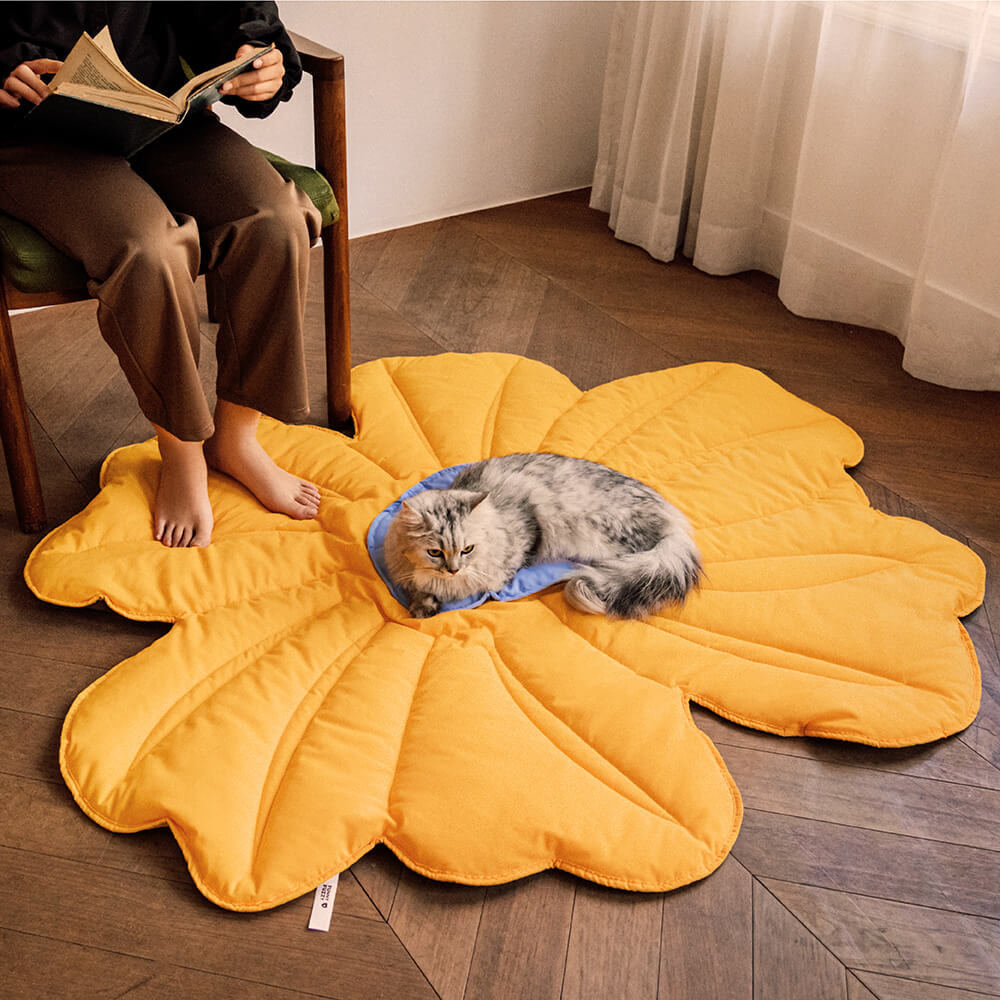 Super Large Flower Shape Human Mat Dog Blanket